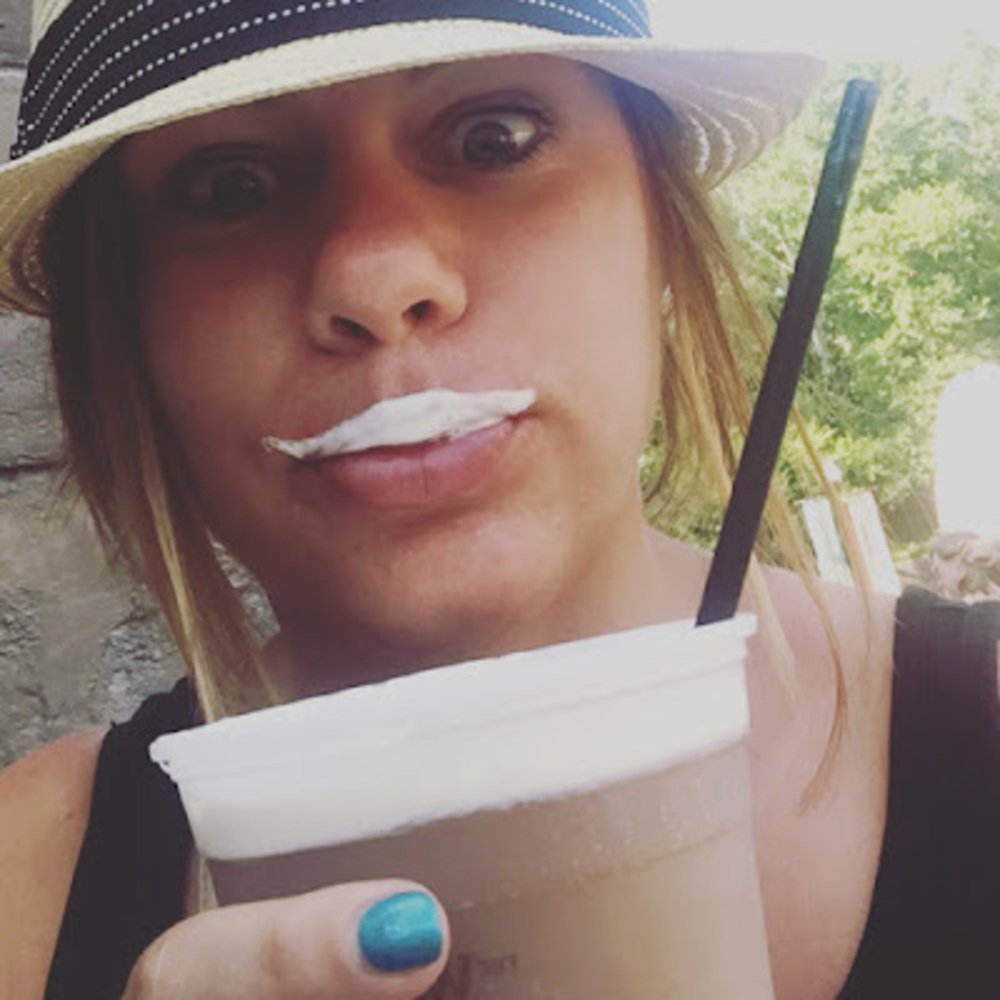 Meet your Posher, Alyssa